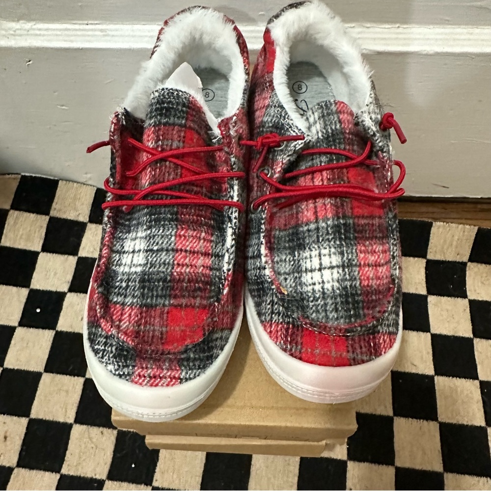Forever Link Red and Gray Plaid Sneakers
